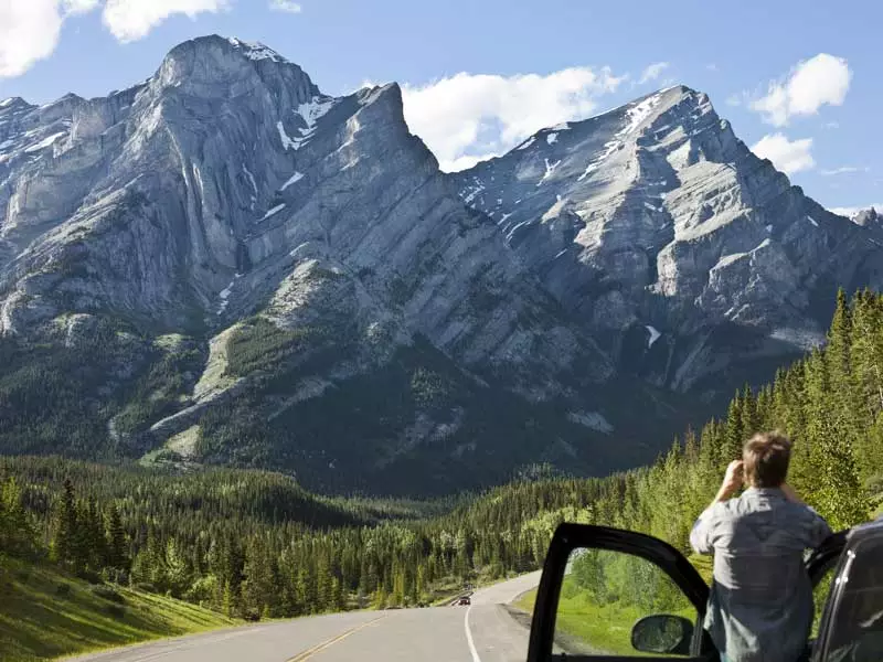 Jurassic Adventure in Southern Alberta Road Trip | Near Waterton Lakes