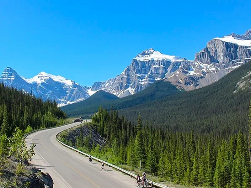 Western Canada & Canadian Rockies Road Trip Itinerary | Icefield Parkway